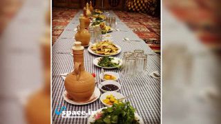 غذای لذیذ اقامتگاه بوم گردی هوراک - ندوشن - میبد - یزد